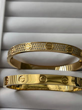 Load image into Gallery viewer, Love Fashion Bangle - Bracelet