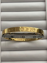 Load image into Gallery viewer, Love Fashion Bangle - Bracelet