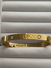 Load image into Gallery viewer, Love Fashion Bangle - Bracelet